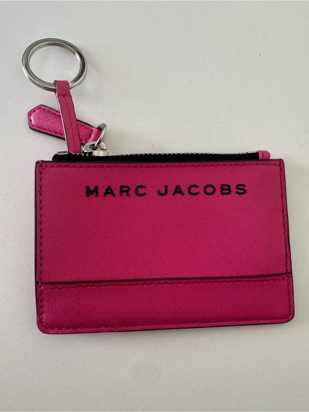 Marc Jacobs Hot Neon Pink Faux Leather Change Purse with Attached Key Ring NWOT - Picture 7 of 7